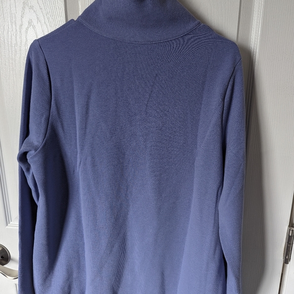 Lightweight long sleeve mock neck tunic - Picture 9 of 9